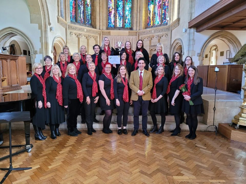 The Songbirds with MD Mark Luther and Pianist Edward Pick at
Oundle Festival of Music & Drama 2022