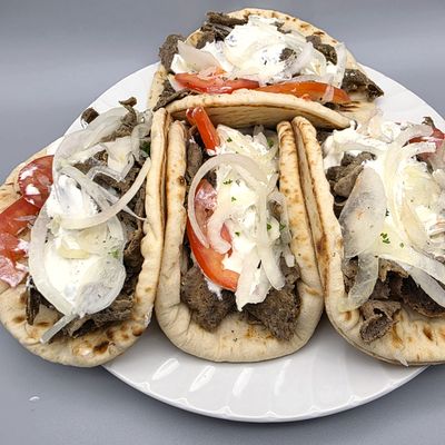 Gyros on a plate