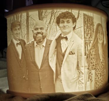 Lithopane from Pictures
Curved print illuminated from behind