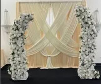 2 pcs Floral Horn Arches. Measurements 6.89 and 6.23.