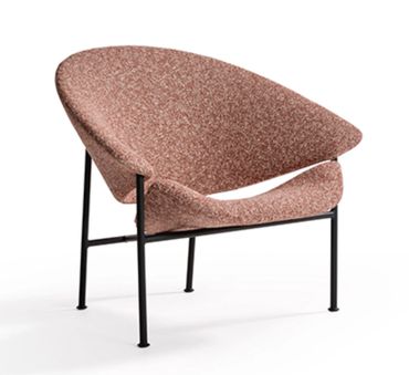 Artifort Glider stoel in luxe stoffen bekleding, ideaal voor moderne interieurs