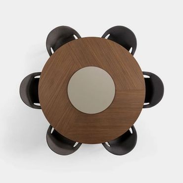 Bovenaanzicht van de Holo Pillar tafel van Kristalia, een rond blad, modern Italiaans design