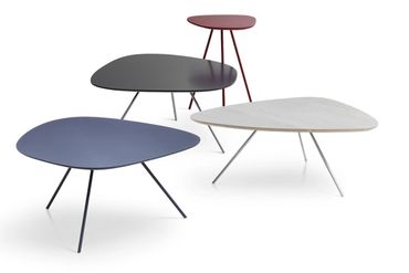 Design salontafels Liliom van Leolux, in verschillende uitvoeringen mogelijjk, organische vormen