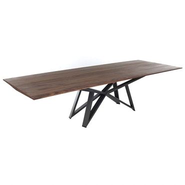 Bert Plantagie Stella – stijlvolle eetkamertafel met natuurlijke houtafwerking en moderne lijnen