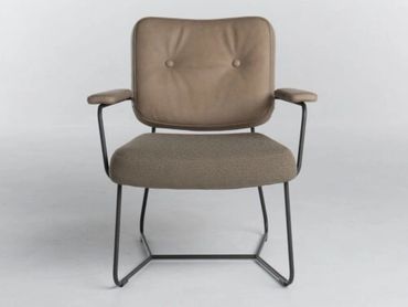 Een stijlvolle blikvanger – de Kiko fauteuil in modern interieur