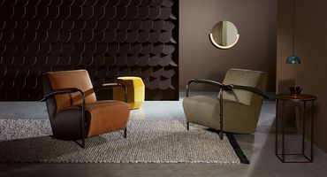 Twee Scylla fauteuils van Leolux