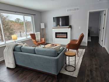 Modern and cozy 2 bedroom with 2 bath in Plover. WI.