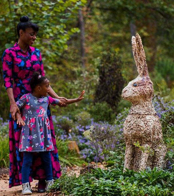 Adults and Children alike, love Tinka Jordy's animal sculptures.