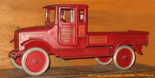 Buddy L Red Baby, Buying Old Toys, Free Toy Appraisals, Vintage tin toys, Free antique toy appraisal