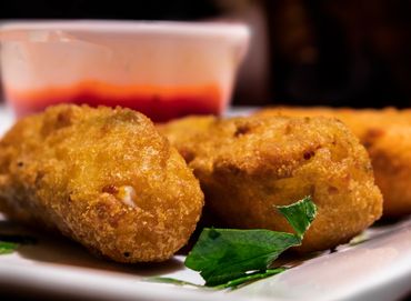 Food Photography: Mozzarella Sticks