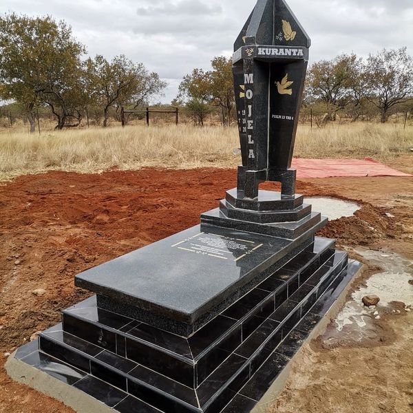 tombstone pictures in Dennilton