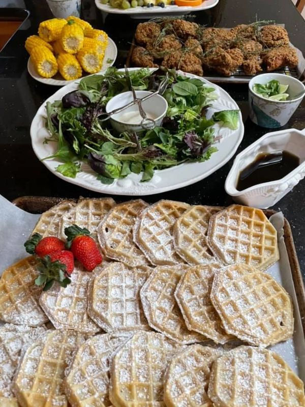 Chicken & waffles using Tyson and Kellog’s brands. An example of a fabulous , semi-homemade feast!