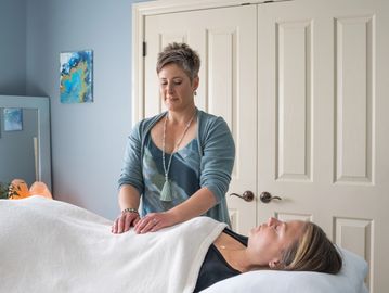 Reiki therapy is relaxing and beautifully balancing, healing and nurturing for the body.