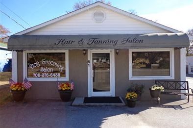 Hair and Tanning salon for dogs