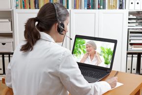 Telehealth physical therapy geriatrics, chronic pain. neck back, spine pain. cervical pain.