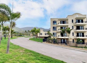 Seaview Garden Hotel & Residence Complex