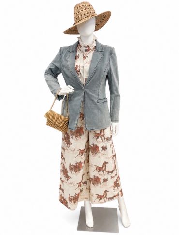 Mannequin dressed in eclectic vintage-style outfit with wide-brimmed hat at The Peak in Albertville, MN