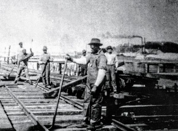 Railroad repair crew on the big dock