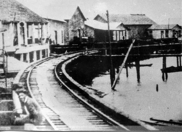 Train tracks on Big Dock in early 1900s