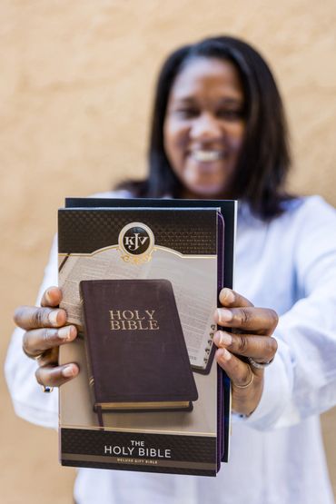 Deluxe Gift Bibles, Inspirational books