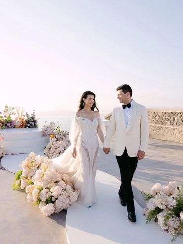 Wedding Venues in Santorini for 2026/2027 !Book Your Santorini Weddings ! Persian indian lebanese Pa