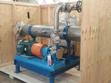 One of two bug treated wood crates being assembled around an AMT-1500 Micro Bubble Generator, 424 g.