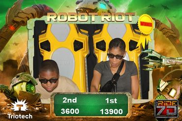 Robot Riot Photo Souvenir Robot Riot Ride at THE RiDE 7D Ontario Mills