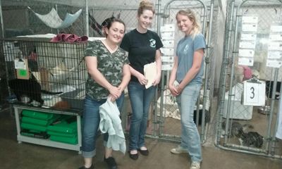 Med Team Volunteers Azaria, Farah, and Shelby