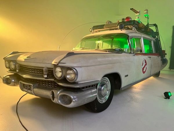 Ecto-TX on set of a photoshoot/video shoot in October 2023 for EHP Labs