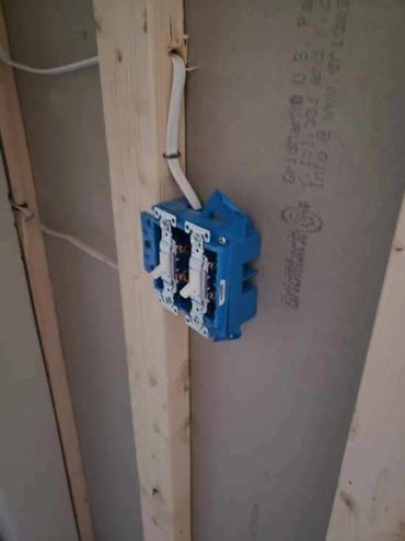 Metro Electric, Iredell,Rowan,Cabarus, Stanly,Catawba,Electrician,Electrical Service, NC