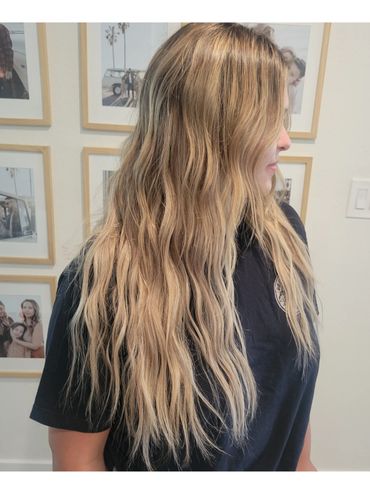 2 rows of handtied extensions with a blended low maintenance highlight