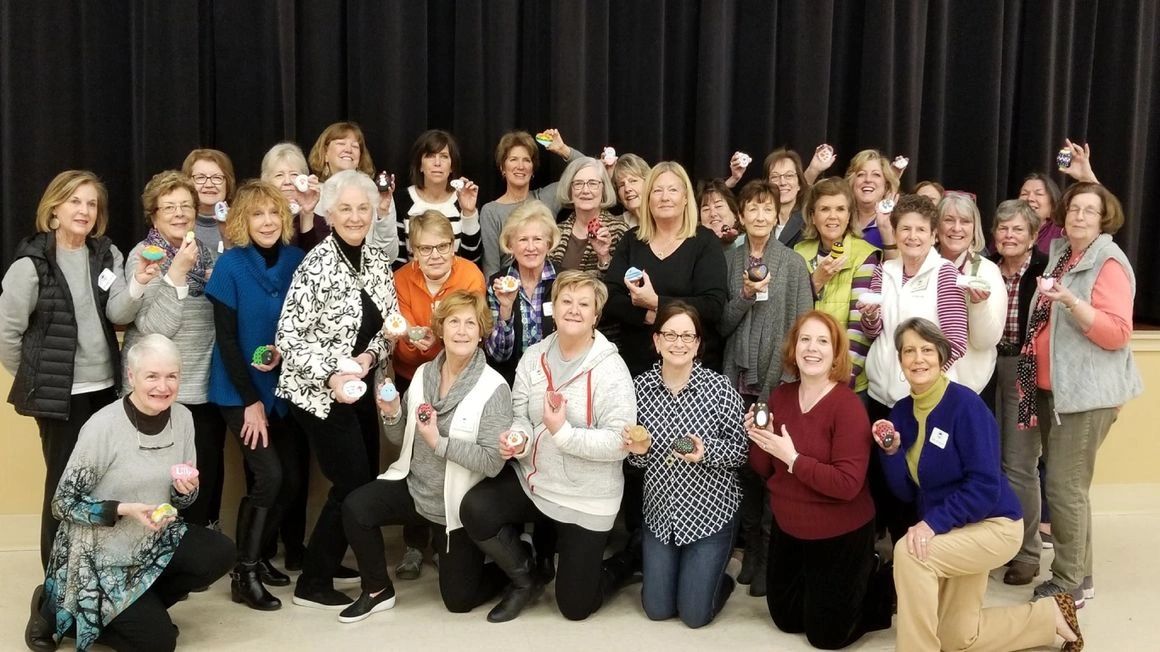 Group picture of Clubwomen