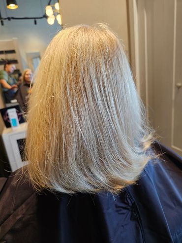 Blonde hair color and hair cut
