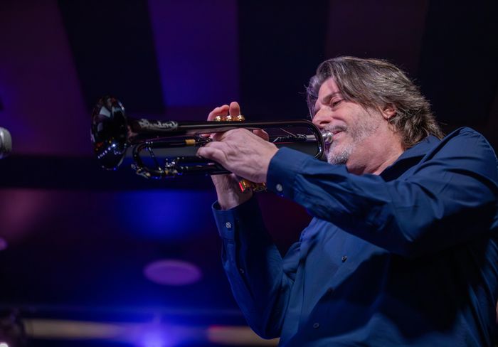 Keith performing at Keystone Korner in Baltimore, MD with Arturo Sandoval.
Photo: Charles Norfleet