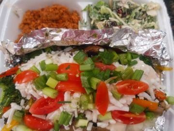 Vegetarian or Vegan potato served with choice vegetables. Upgrade to add vegan meat and salad.