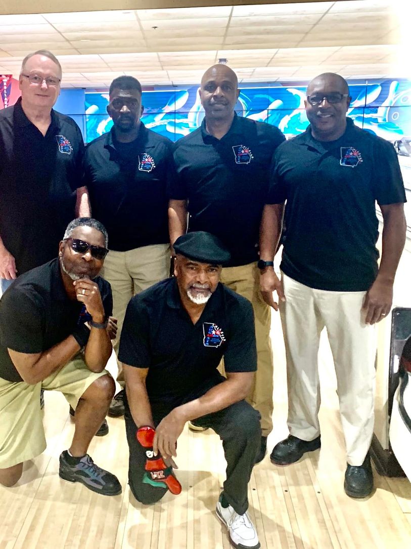 Team 1:  Steve Henry, George Butler, Bernard Johnson Sr, Rick Holbein, Jeffery Everett, and Gerald M