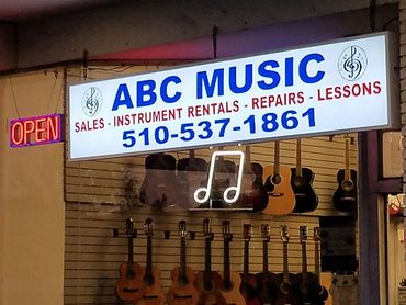 Illuminated box sign