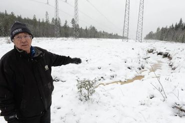 Yngev Brosius äger marken som Fortum, eller Ellevio, som bolaget numera heter grävde sönder området