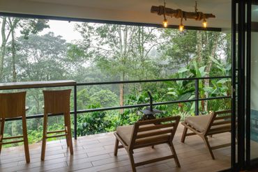 Paisaje natural desde Suite con jacuzzi para pareja