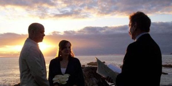 Wedding minister Reverend Thomas Christner-Severin Modesto beach elopement