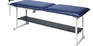 Armedica AM 420 Traction Decompression Table