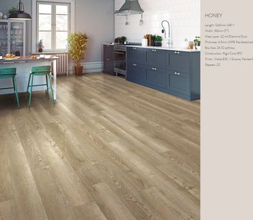 Lux Glen Manor EIR 7" Mustang