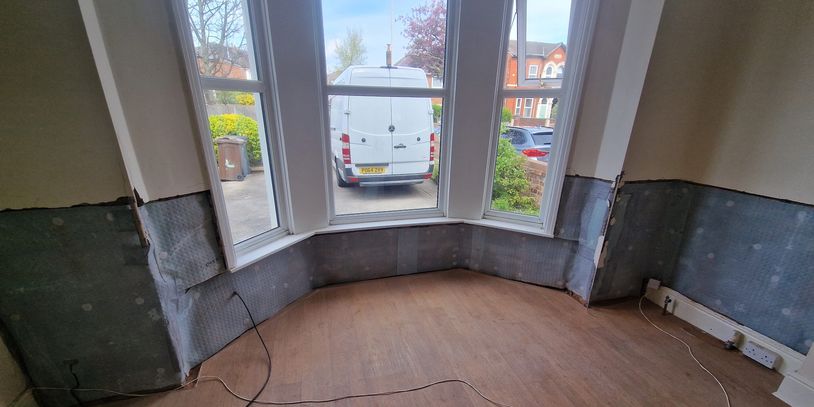 Damp proofing wall