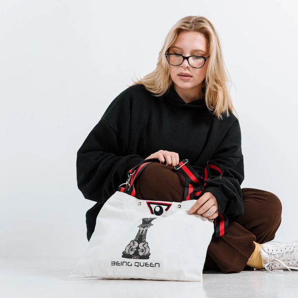 Being Queen, study and do the homework.
-Veer Qurrat