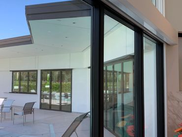 Palm Springs desert modern residence view through Nana Wall folding doors by R.L. Osborn Architect.