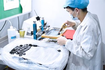 Manual Screen Printing for Small Batches