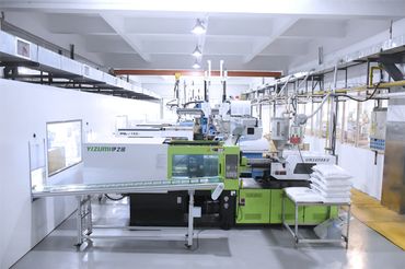 Clean Room Molding Shop