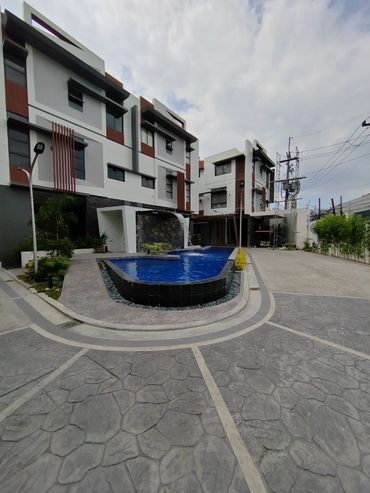 🏡 Edsa Congressional | Project 8, QC ✨
3 Storey, Price Range 2.1M to 22.6M