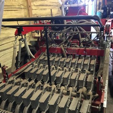 AGRICOLA PLANTER HIGH PRECISION VACUUM SEED PLANTER
MULTIPLE ROWS