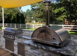 Outdoor kitchen, pizza oven, outdoor kitchen contractor, Outdoor living space, Hardscape contractor